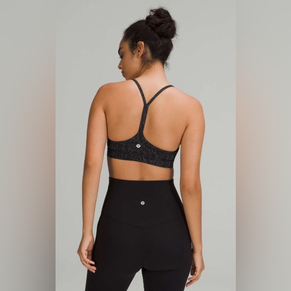 Lululemon Flow Y Nulu Bra *Light Support, A–C Cups
Leopard Camo Deep Coal Multi - Picture 1 of 8